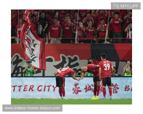 成都蓉城亚冠防线如何面对高强度进攻？